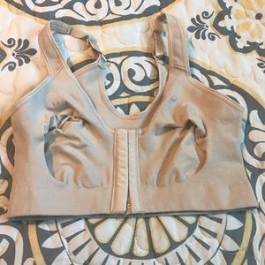 NWOT Annette post-surgical nude bra Sz M